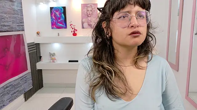 Chat +18 de Bunny_sexx ao vivo