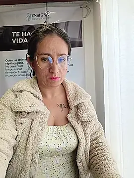 Valentina--1 Chat XXX in diretta