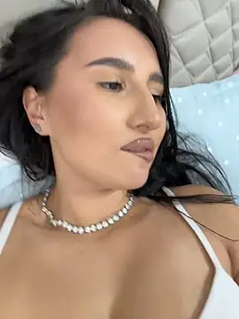 Chat +18 de kimkylie1 ao vivo