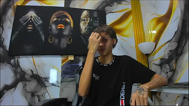 Онлайн чат XXX mono_blonde