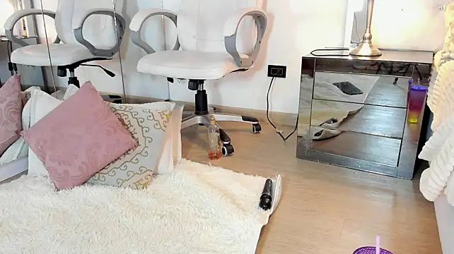 XXX chat uživo modela Isla_Scott