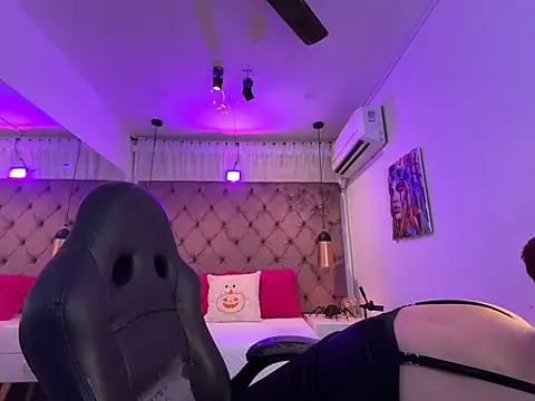 Sussan__'s Live XXX Chat