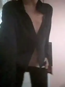 Chat XXX en directo de lolafoxie