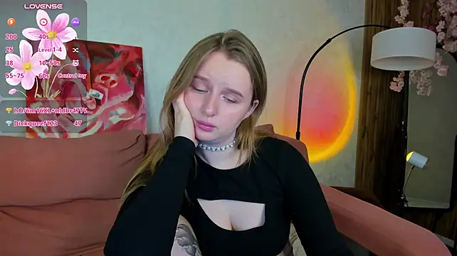 Rina_Panic live XXX chat