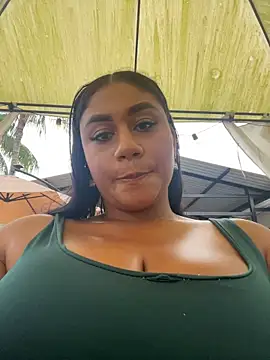 NayTorres লাইভ XXX চ্যাট