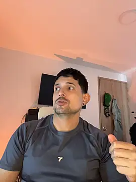 Chat XXX ao vivo de TroyeKnight