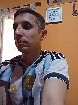 Онлайн чат XXX BraianWaith