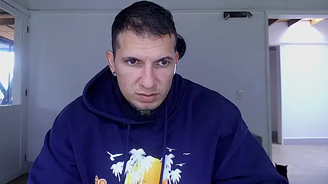 Shane_Clay Chat XXX live