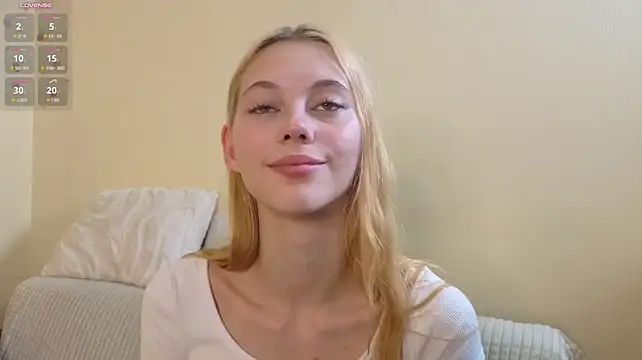 Chat XXX en directo de HarriettKitty