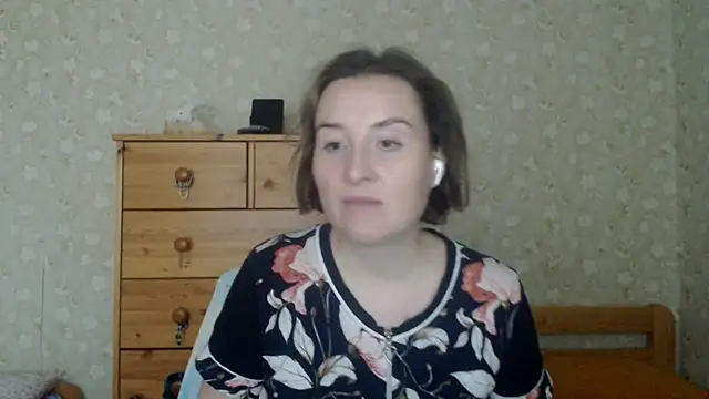 Chat +18 de Smart_Rose ao vivo