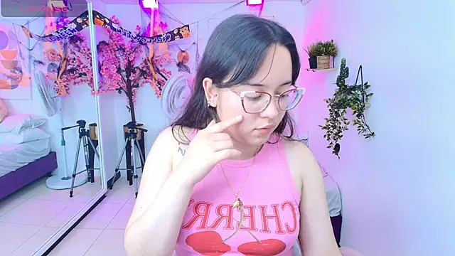 Živý XXX chat Shady_bug