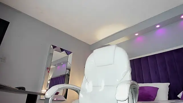 Juliette_nt – Naživo XXX chat