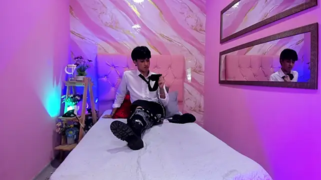 XXX chat uživo modela Lex_Sky