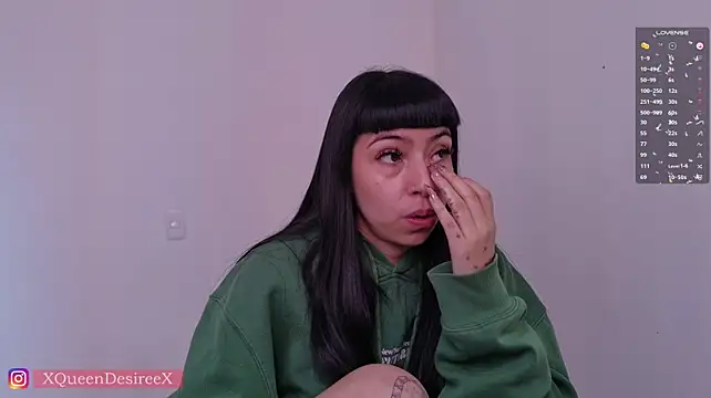Saraa_Desireen Live XXX chat