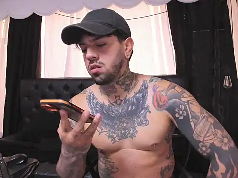 XXX chat uživo modela Matt_Smith__