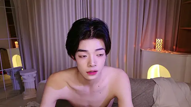 XiaoZeouban Live XXX chat