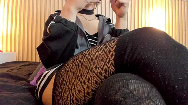 vicky_fant4sy Adlı Modelin Canlı XXX Sohbeti