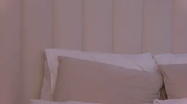 ArianaMell Adlı Modelin Canlı XXX Sohbeti
