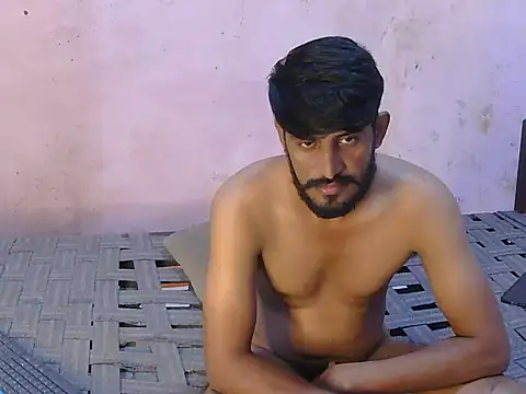 Chat XXX en directo de Yuvi_hot