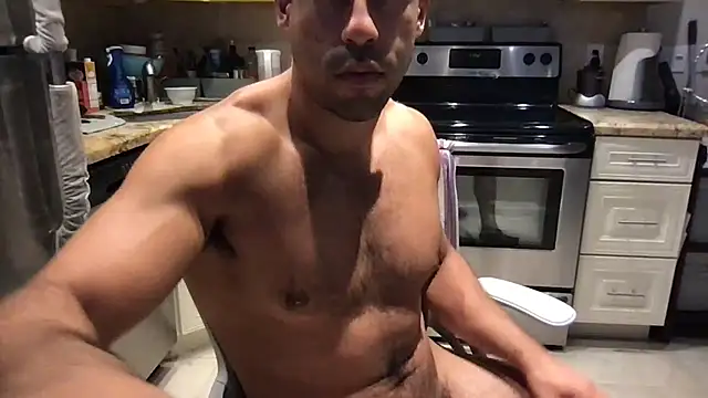 Онлайн чат XXX BigGuyMuscle