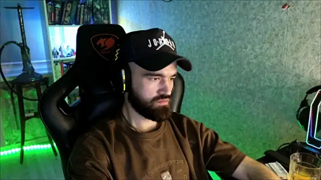 Chat XXX Live _Serious_Man