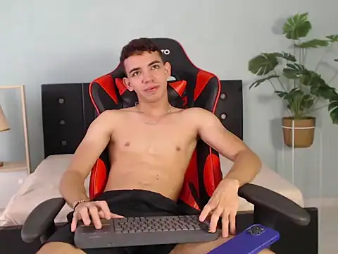 Czat XXX na żywo – CamiloRoss_