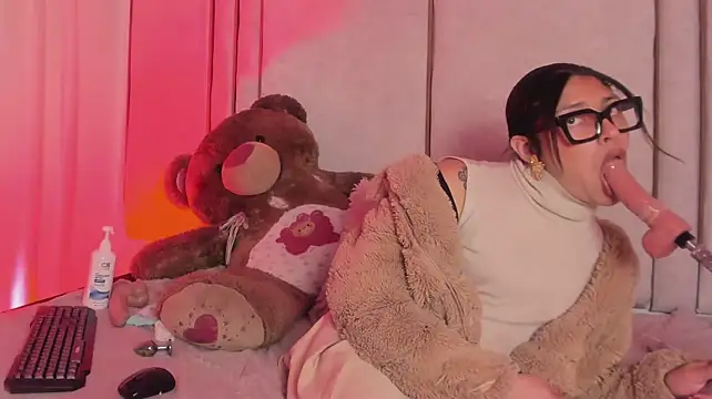 oushu's Live XXX Chat