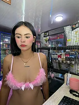 دردشة kitty_rousse01 الجنسية المباشرة