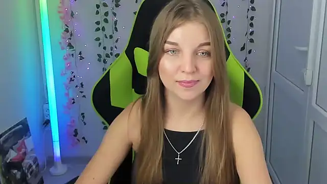 LuckyKinsley 라이브 XXX 채팅