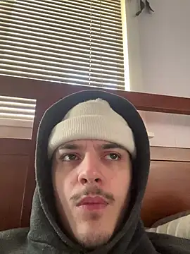 CarmeloA live XXX chat