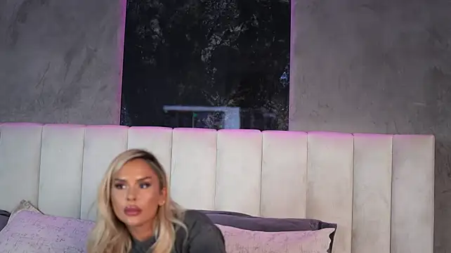 Živý XXX chat SelenaFrost
