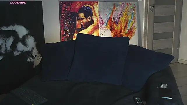 Jonathanfranz12 XXX чат на живо