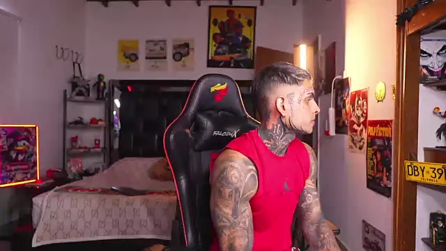 XXX chat uživo modela logan_hugh8