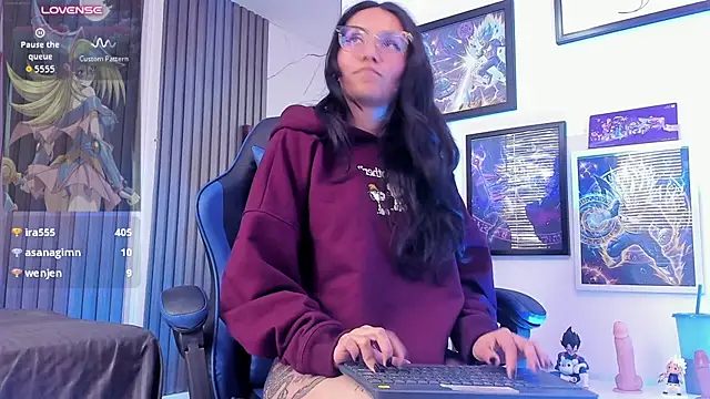Chat XXX ao vivo de EviieGothell