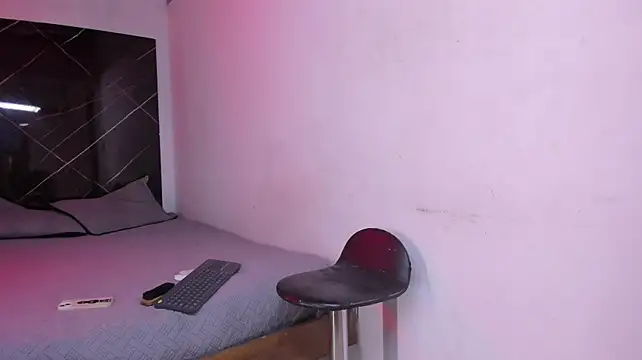 Chirshot_ – Naživo XXX chat