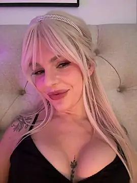 Chat XXX ao vivo de RubyLunaa
