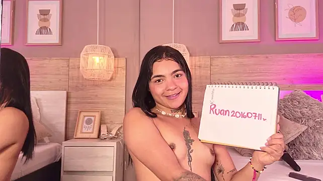 Chatroom XXX en direct de PauVega_