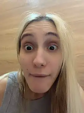 Pink_Kiss: απευθείας συνομιλία ΧΧΧ