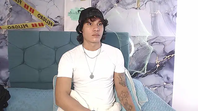 MaximilianRoth Chat XXX live