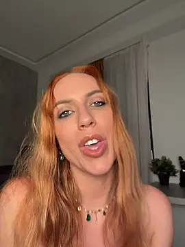 LunaAlya live XXX chat