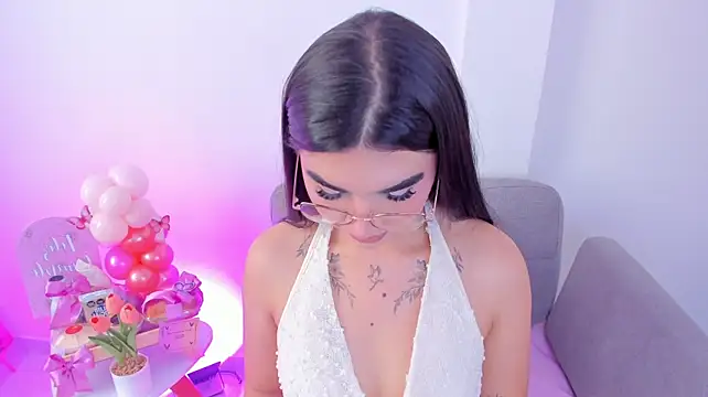 Chat XXX en directo de RoseCassie