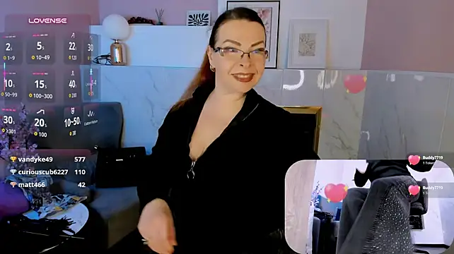MrsIngrid Chat XXX in diretta
