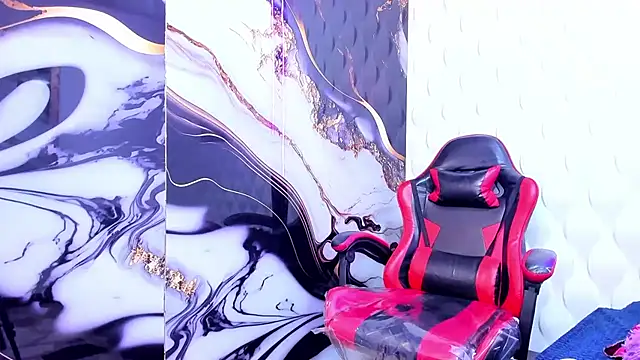 Chat +18 de emily_rosse04 ao vivo