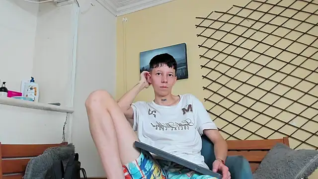 LiamBrown09 – Live XXX-chat