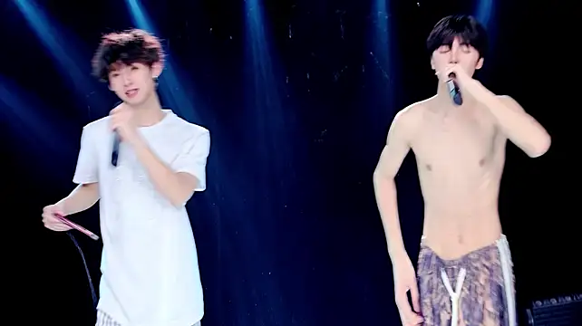Chat XXX Live Exo-cbo