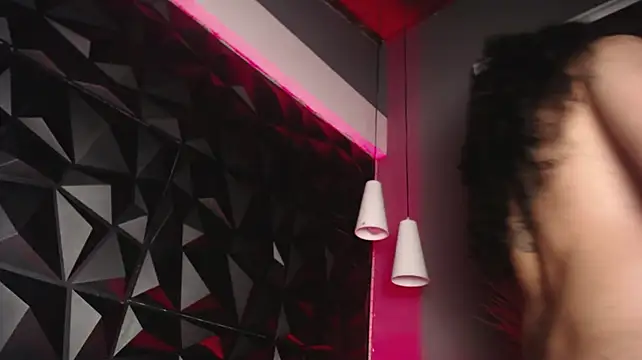 XXX chat uživo modela baltazar_grayy
