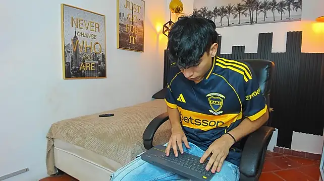 Chat XXX en directo de Jake_Falcon