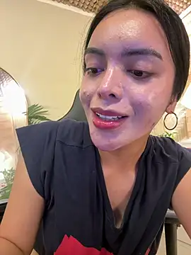 TS-SimplyTheBest Chat XXX live