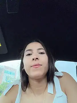 LittleDoll___ – Naživo XXX chat