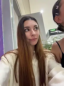 AmelieCrystal Chat XXX in diretta